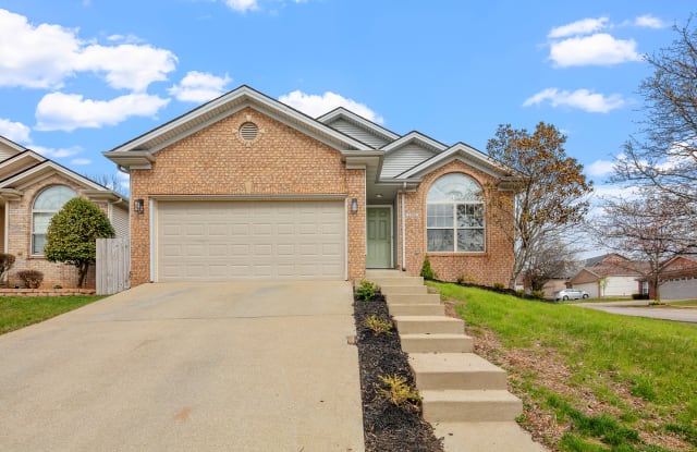 2901 Trailwood Lane - 2901 Trailwood Lane, Lexington, KY 40511