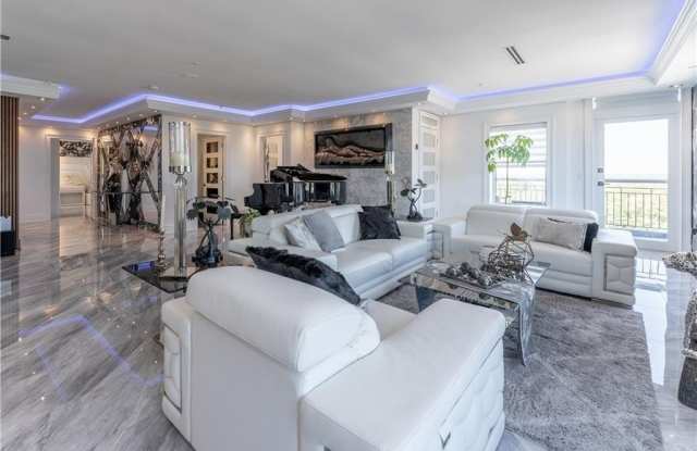 3334 Peachtree Road NE