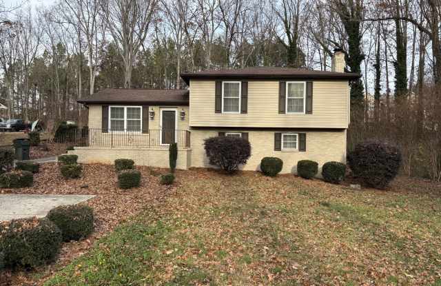 Photo of 1240 Ebenezer Road