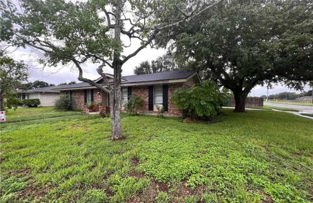 4401 Killarmet Dr - 4401 Killarmet Drive, Corpus Christi, TX 78413