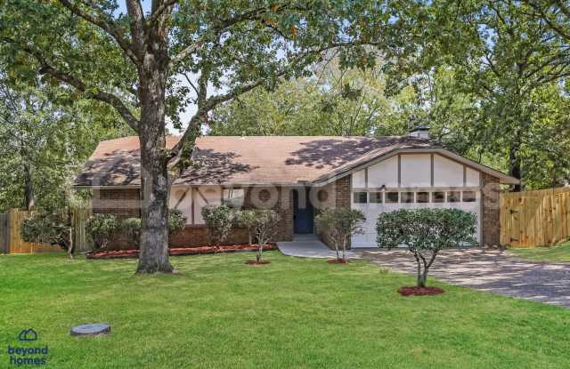 Photo of Beautifully 3 Bedroom 2 Bathroom Home in Maumelle - Ready for you to Move-In!