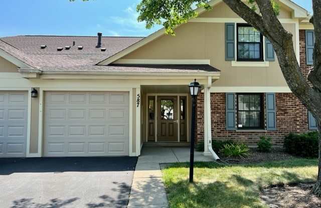 587 Williamsburg Court