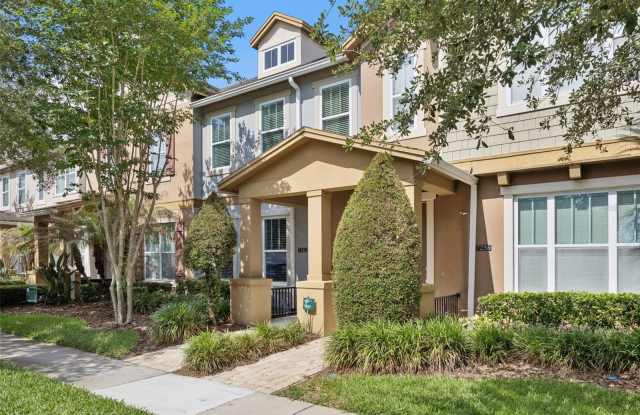 7242 SERENITY BEND