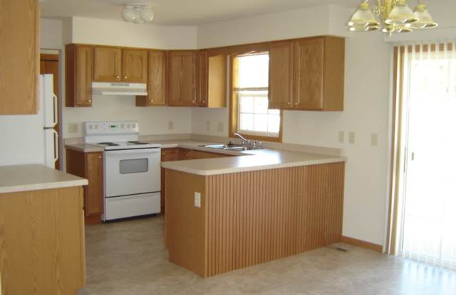 1021 E. Monowau St.