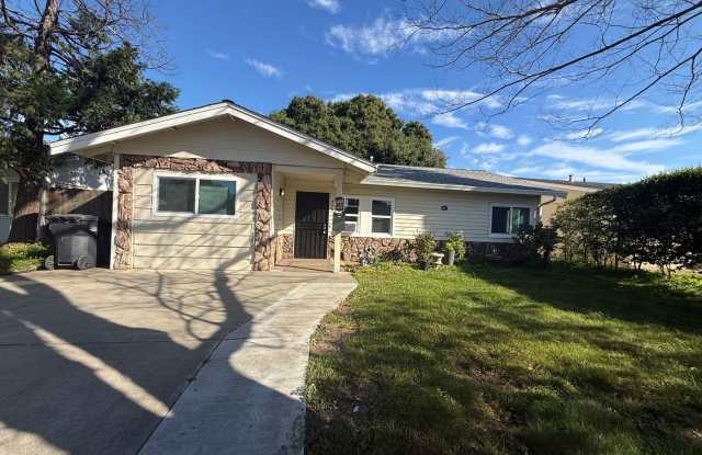 Cozy Cottage in Central Fairfield