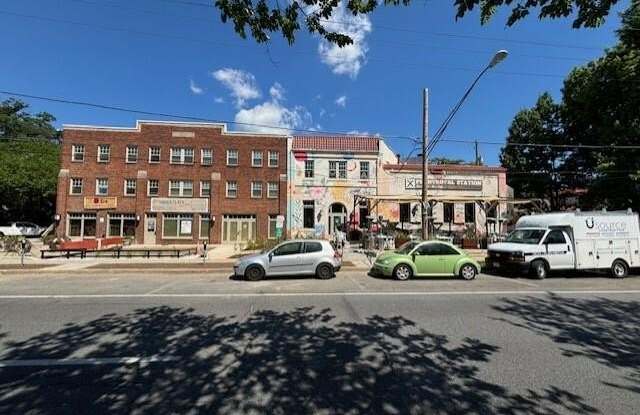 Photo of 3305 PERRY Street