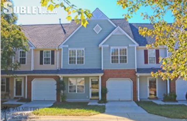 15 Culpepper Cir - 15 Culpepper Circle, Greensboro, NC 27410