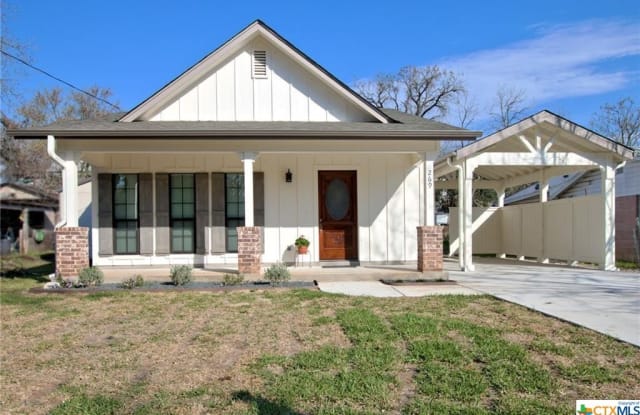 269 Dittlinger - 269 Dittlinger Street, New Braunfels, TX 78130