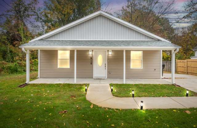 4Bd/ 2Bath Ranch Style home mins from Downtown Burlington