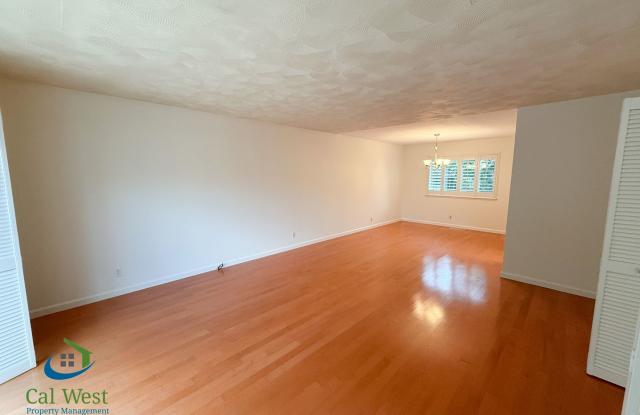 $4695 - Spacious 5 Bed/3 Bath Gilroy Home Located in Sunrise Park Neighborhood