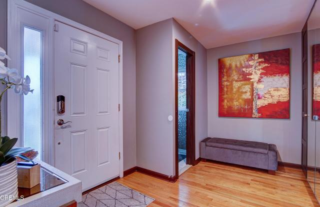 141 Chestnut Way unit: 14-1