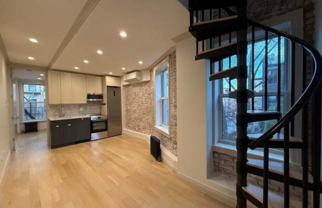 Photo of 192 East 3rd Street