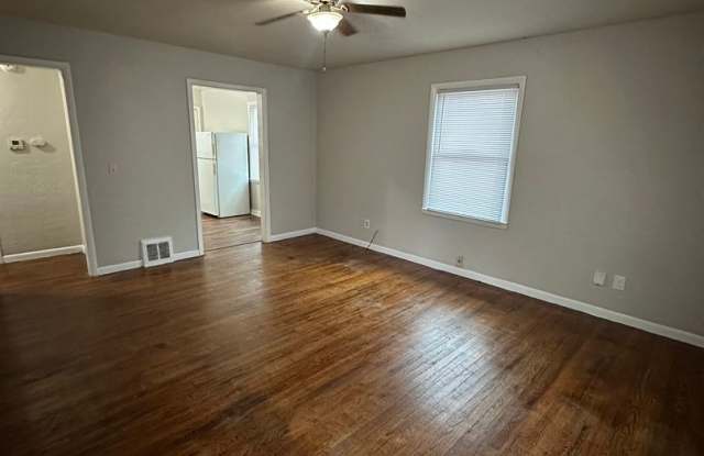 2 Bedroom 1 Bathroom Duplex