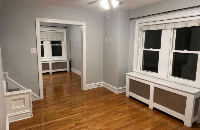 Photo of 342 DUDLEY Avenue