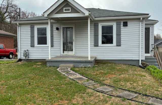 3 Bedroom With A Finished Basement And Large Back Yard