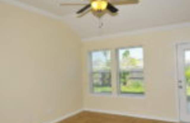 16138 Coralvine St