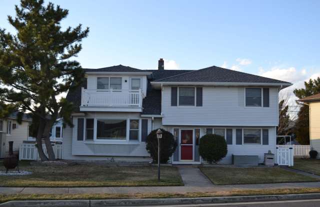 19 N Gilmar Cir