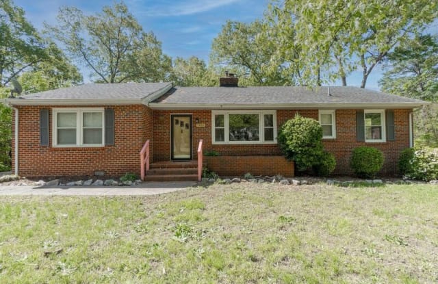 7421 Dell Drive - 7421 Dell Drive, Manchester, VA 23235