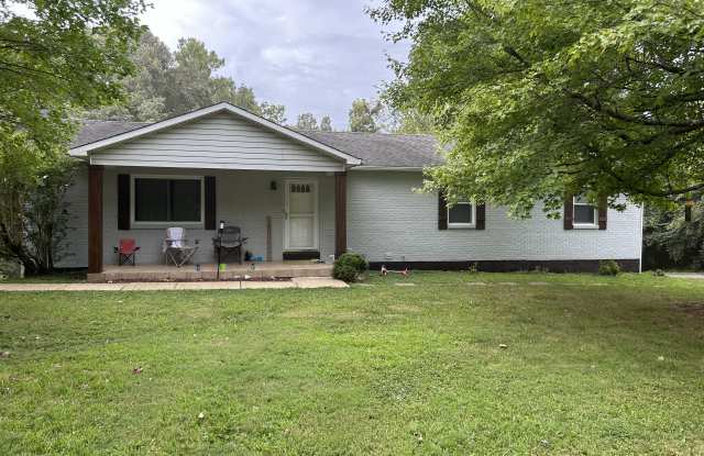 2630 Northern Rd - 2630 Northern Road, Radcliff, KY 40160