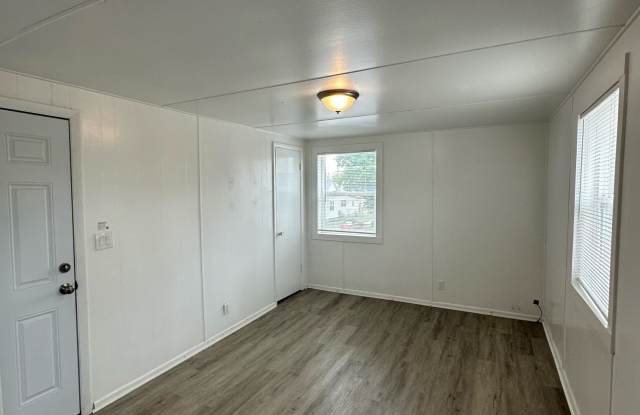 Photo of 603 N Hayes Ave