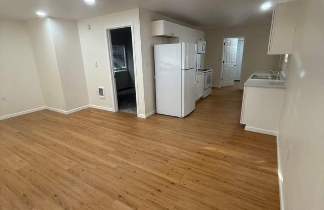 Charming 2 bed, 1 bath