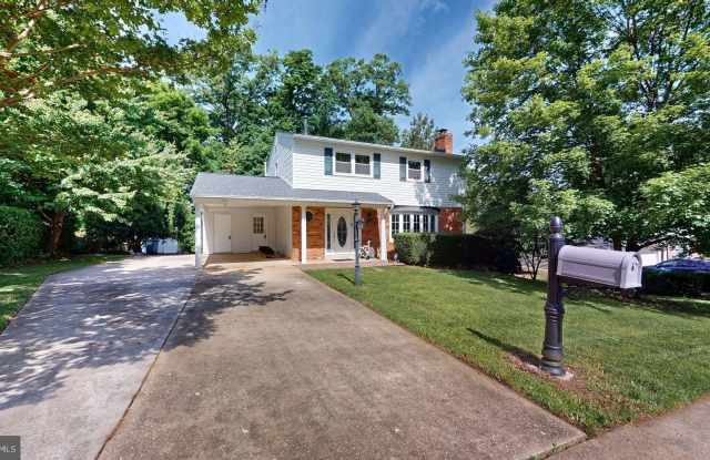 Photo of 6602 GREENVIEW Lane