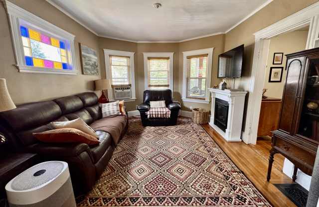 88 Yorktown St