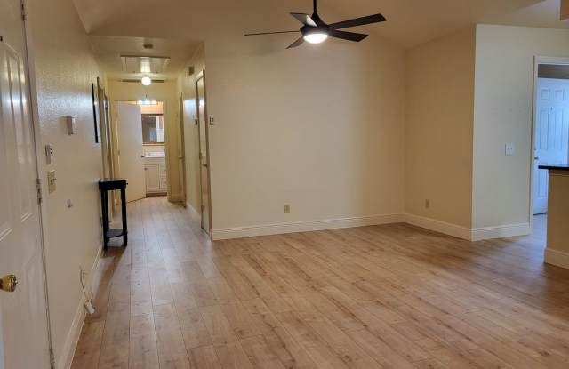 Photo of 3/2.5 with a detached building perfect for a "Home Office"