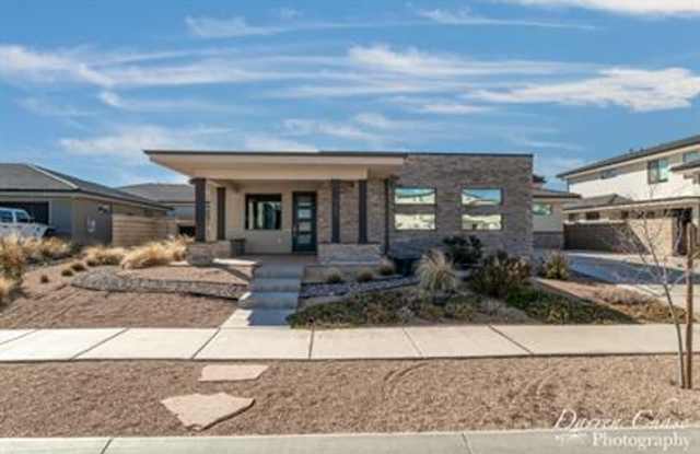 Stunning Desert Color Home
