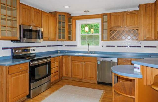 47311 Silver Slate Drive