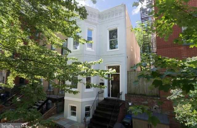 458 M ST NW #B-LOWER LEVEL