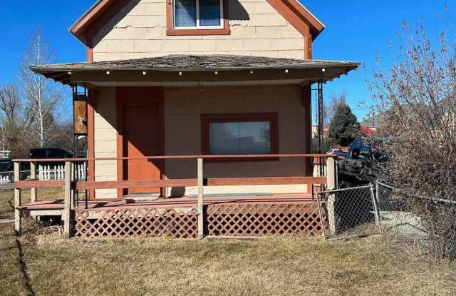 1932 Florence Avenue - 1932 Florence Avenue, Butte-Silver Bow, MT 59701