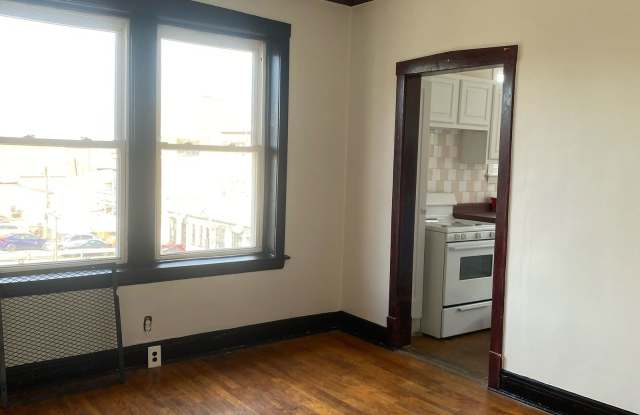 4006 West Cullom Avenue