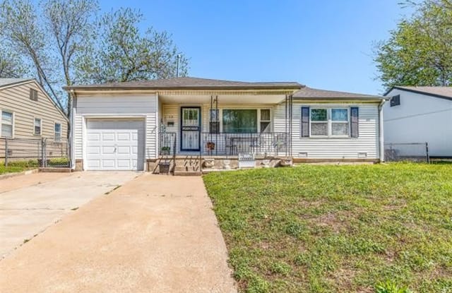 59 E 51st Place - 59 E 51st Pl, Tulsa, OK 74105