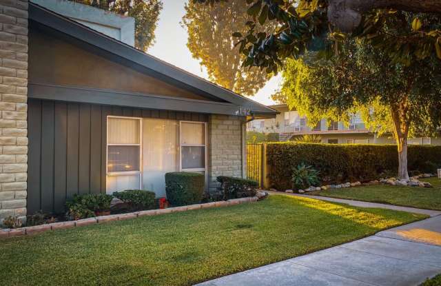 Photo of Harvard Apartments (146)