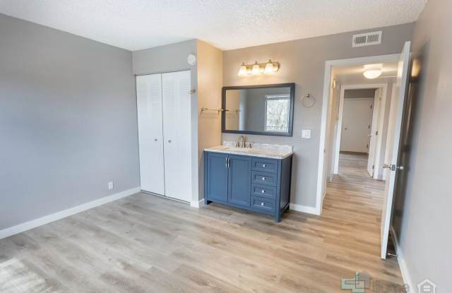 SPRING SPECIAL: FREE RENT UNTIL MAY! BEAUTIFULLY RENOVATED STUDIO APARTMENTS
