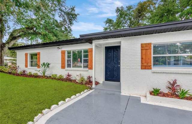 3202 East Jean Street