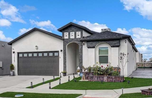 Photo of 12365 Desert Wolf Avenue