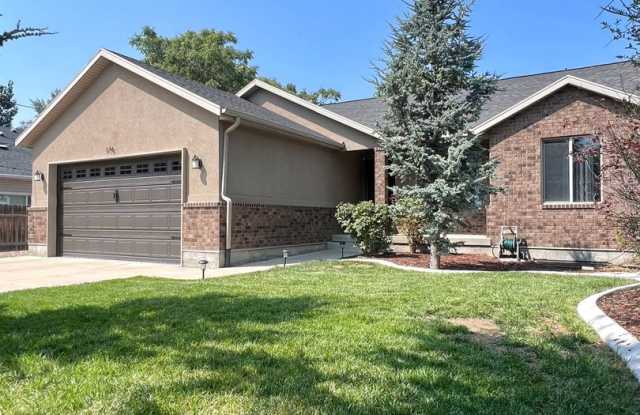 Photo of Remodeled 5 Bd Home in Midvale