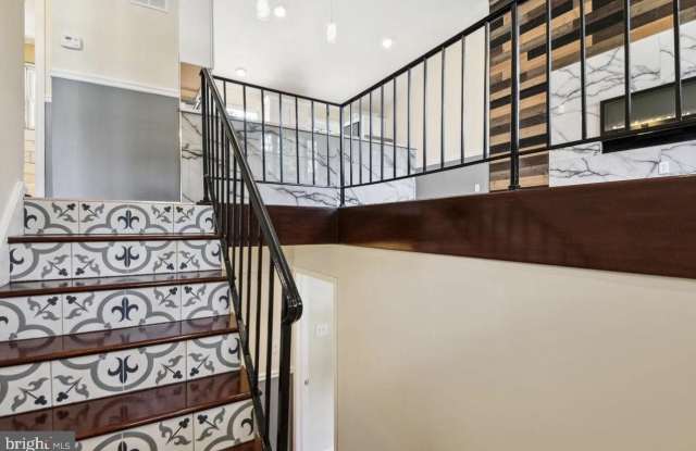 6715 VALLEY PARK ROAD