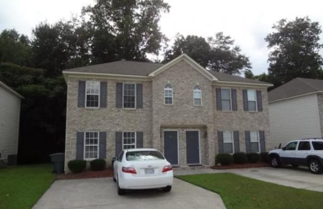 4136 Brook Creek Lane - 4136 a Brook Creek Ln, Greenville, NC 27858