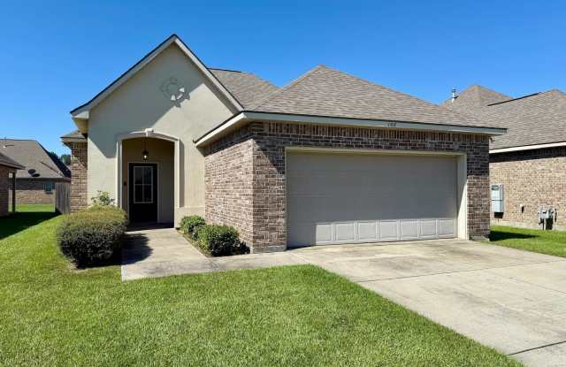 108 Valcour Place