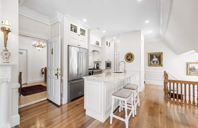 541 Bellevue Avenue