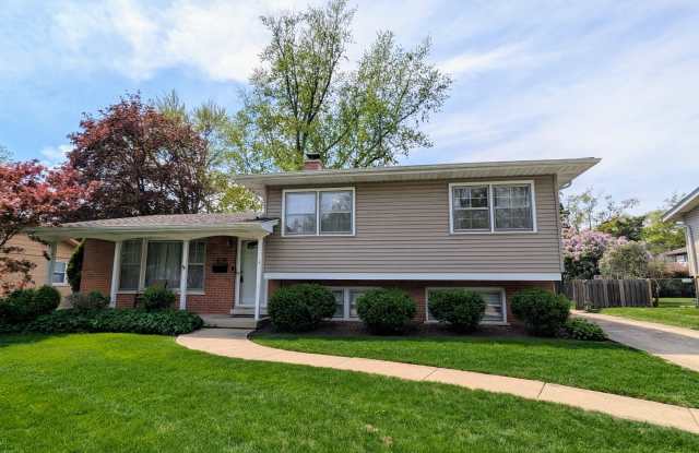 Photo of 920 South Chestnut Avenue