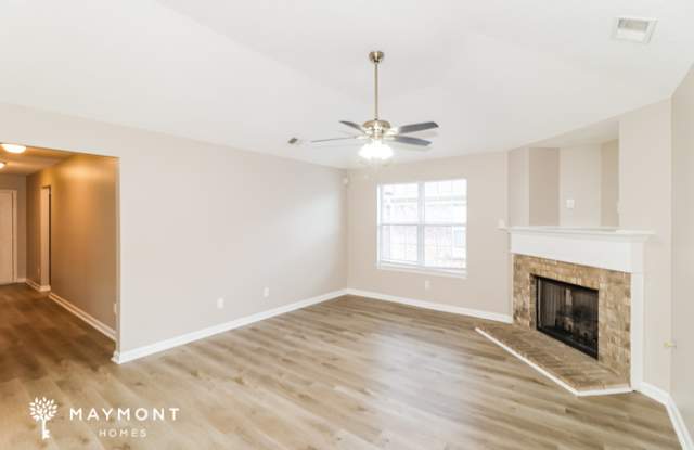 1193 Casentino Street