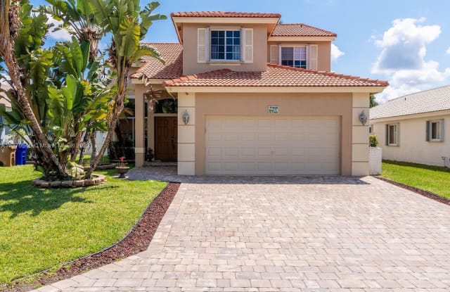 4658 NW 7th Pl - 4658 Northwest 7th Place, Deerfield Beach, FL 33442