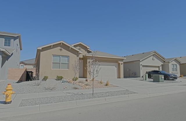 Brand New 3bd/2ba Available for Immediate Move In - 2546 Camino Plata Loop Northeast, Rio Rancho, NM 87144