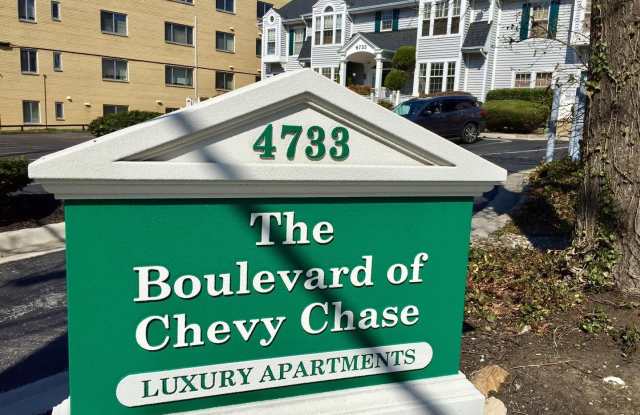 Photo of 4733 BRADLEY BLVD #11