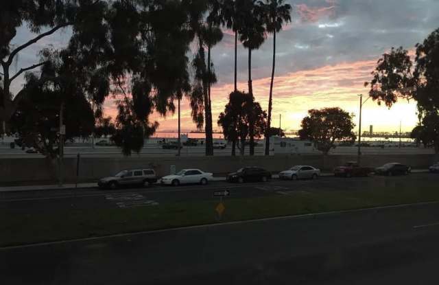 5003 East Ocean Boulevard