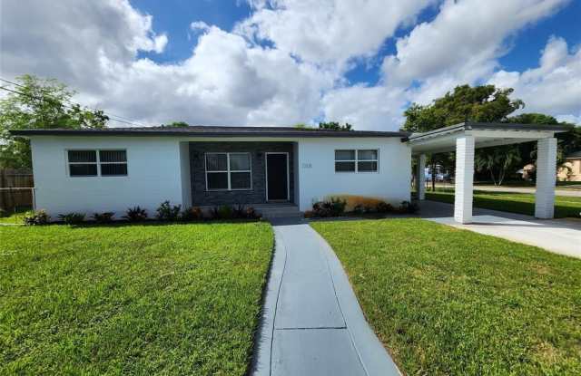 15630 NE 4th Ct - 15630 Northeast 4th Court, El Portal, FL 33138